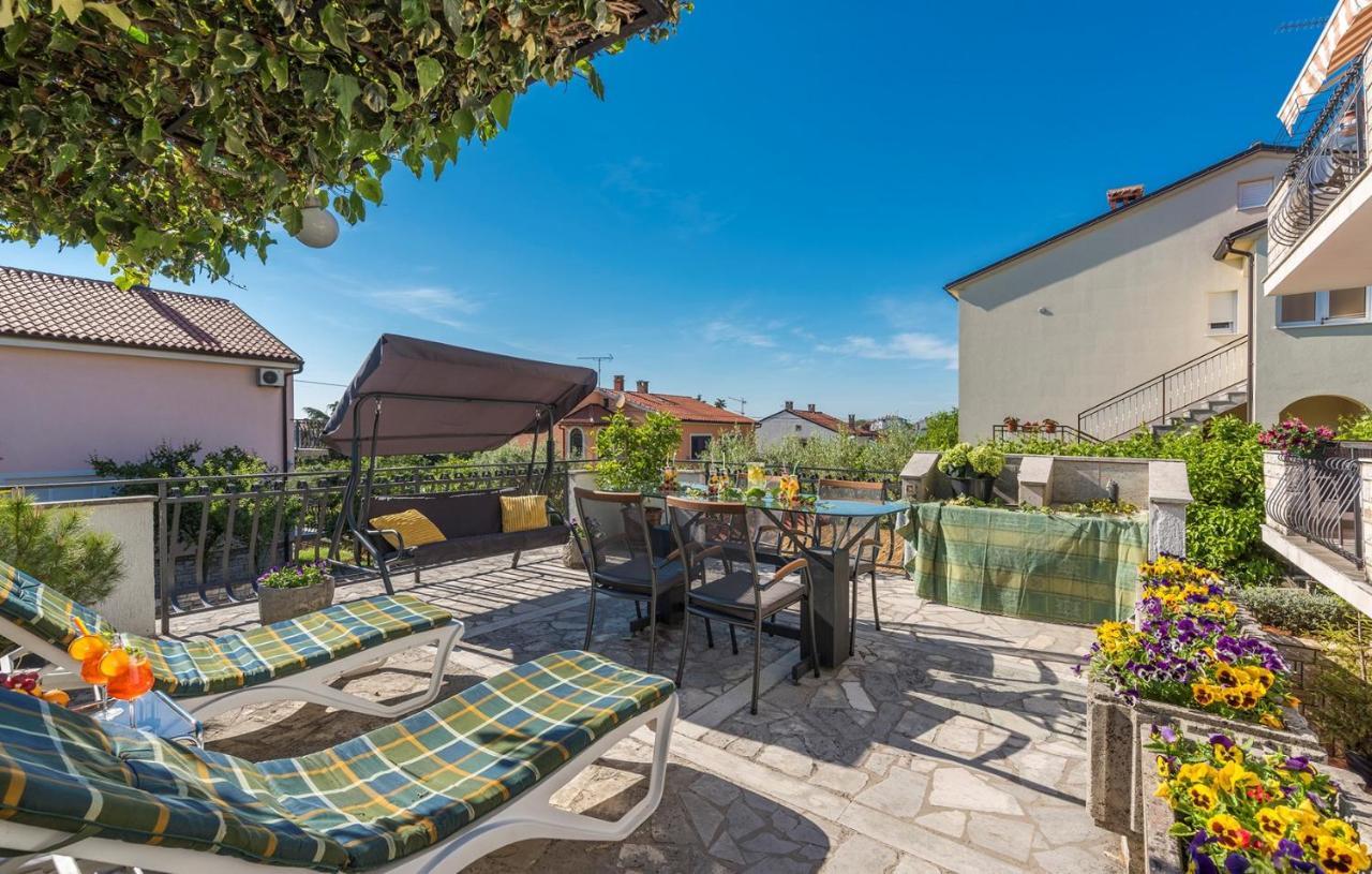 Apartments Loredana Пореч Екстер'єр фото