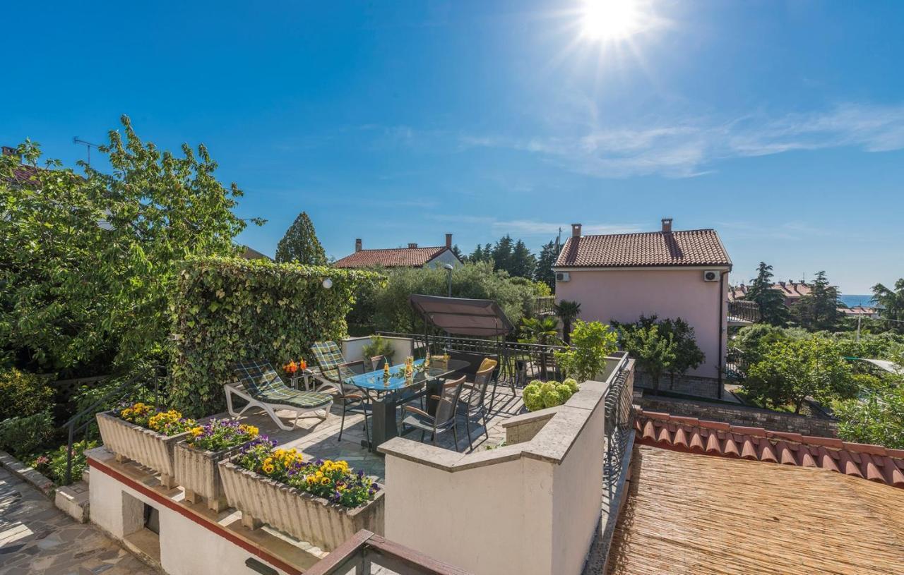 Apartments Loredana Пореч Екстер'єр фото