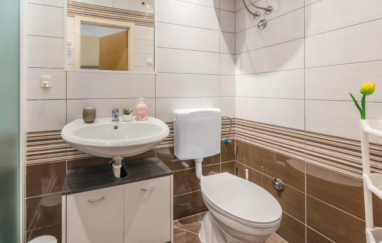 Apartments Loredana Пореч Екстер'єр фото