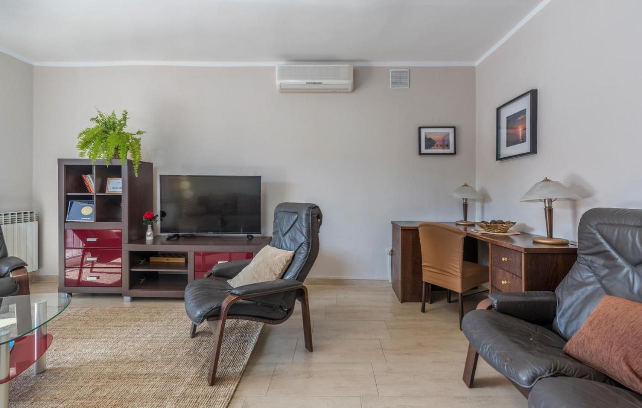 Apartments Loredana Пореч Екстер'єр фото
