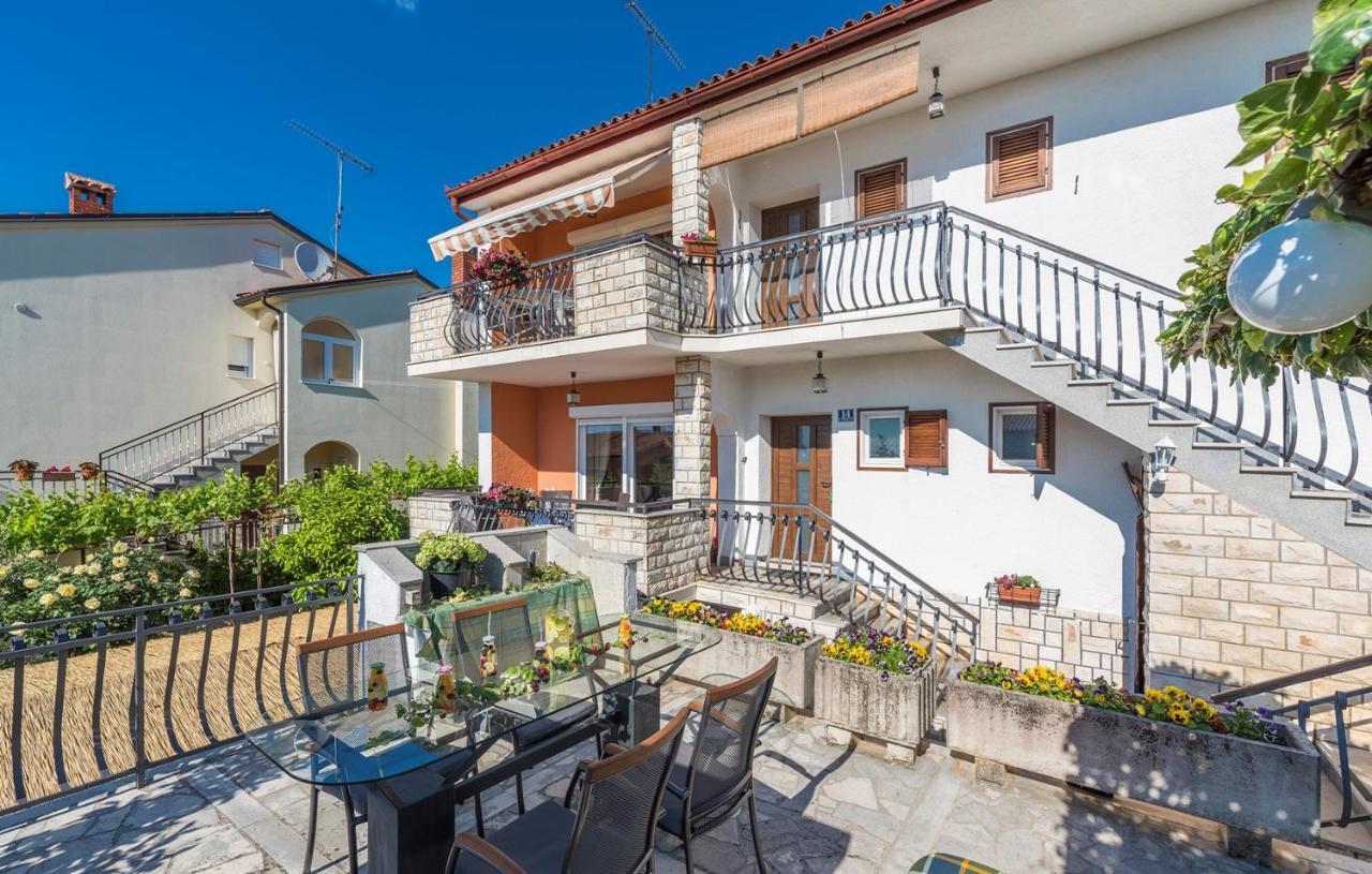 Apartments Loredana Пореч Екстер'єр фото