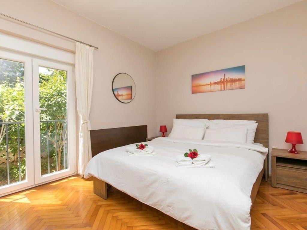 Apartments Loredana Пореч Екстер'єр фото