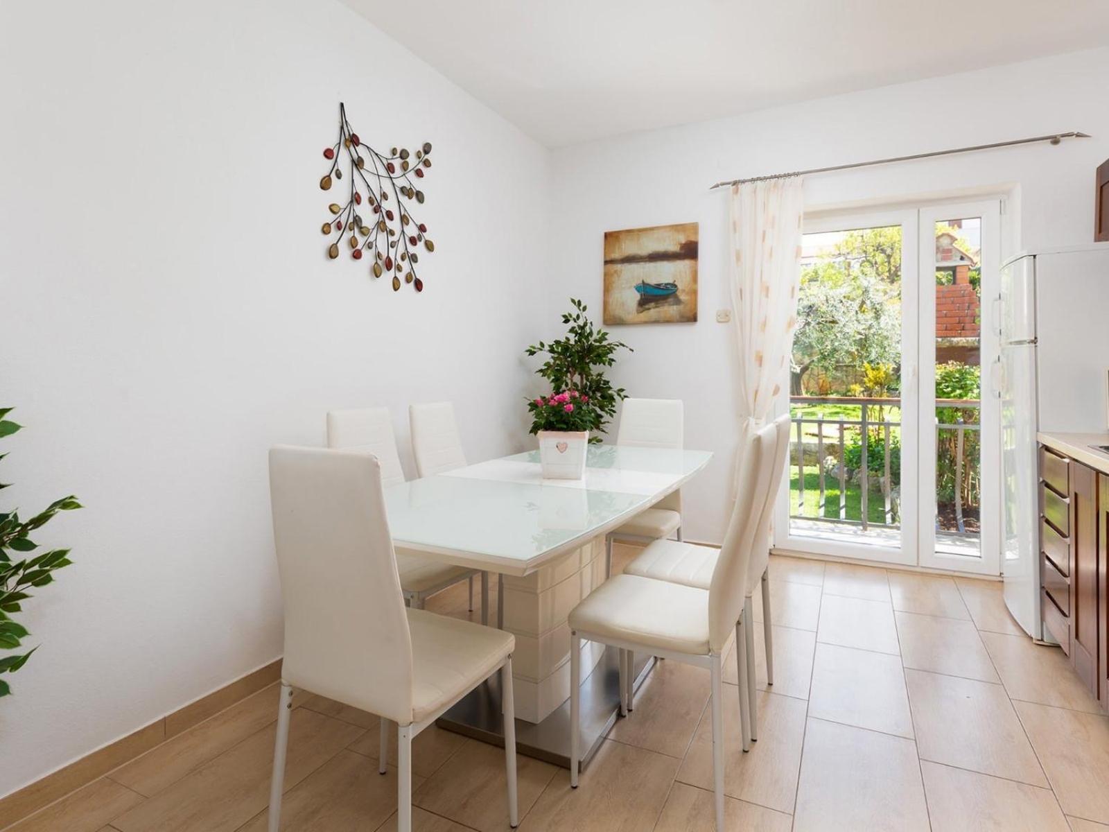Apartments Loredana Пореч Екстер'єр фото